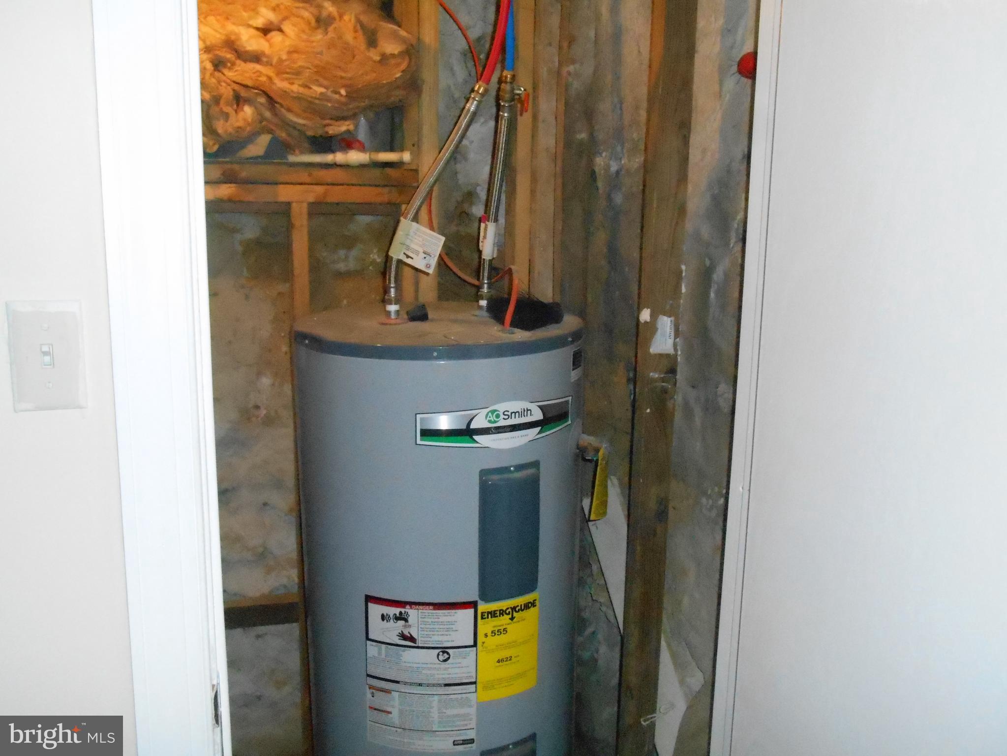 6908 Guilford Road Upper Darby, PA 19082 - Photo 23 of 45 Electric Water Heater