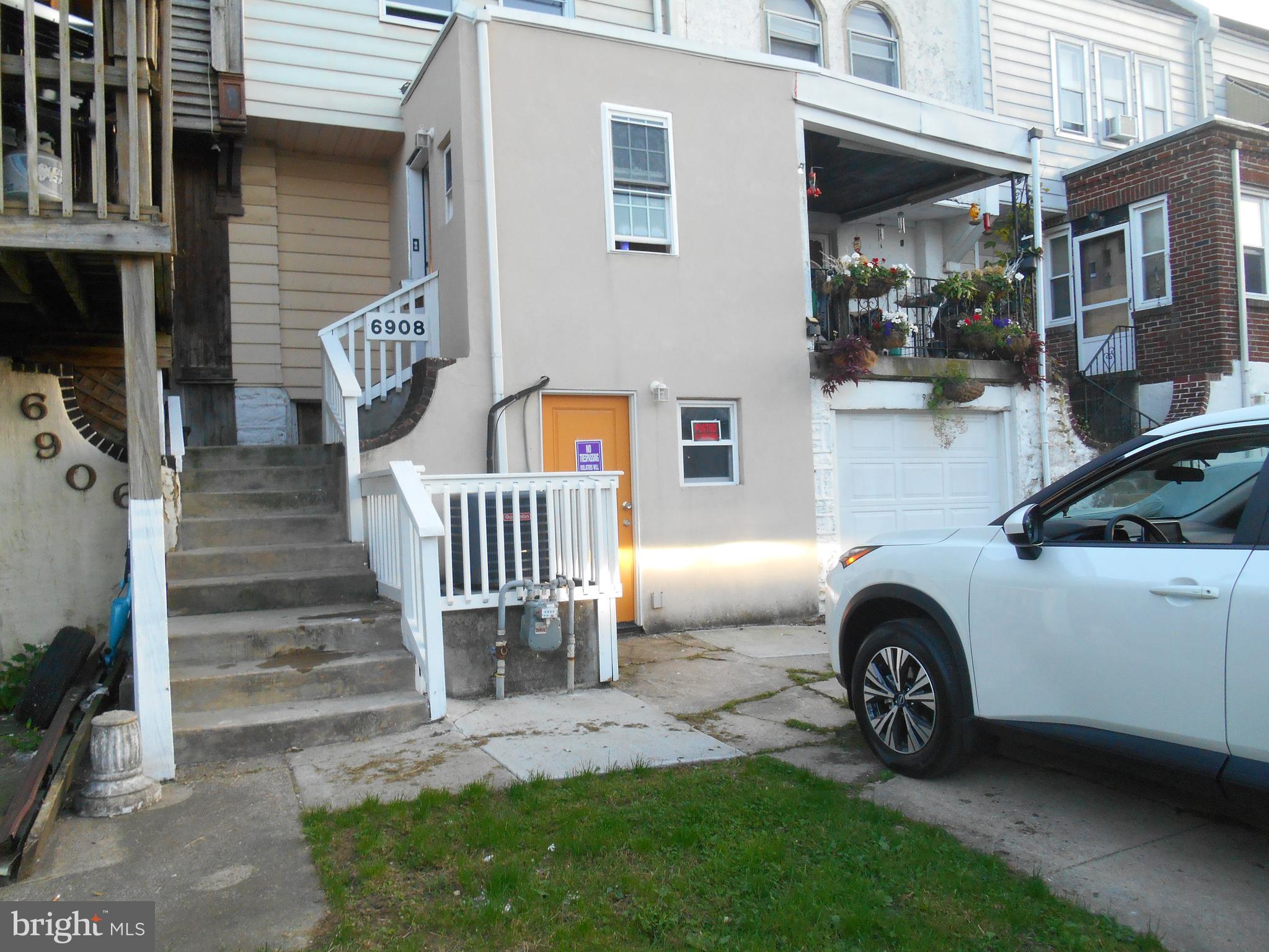 6908 Guilford Road Upper Darby, PA 19082 - Photo 3 of 45 Front Entrance