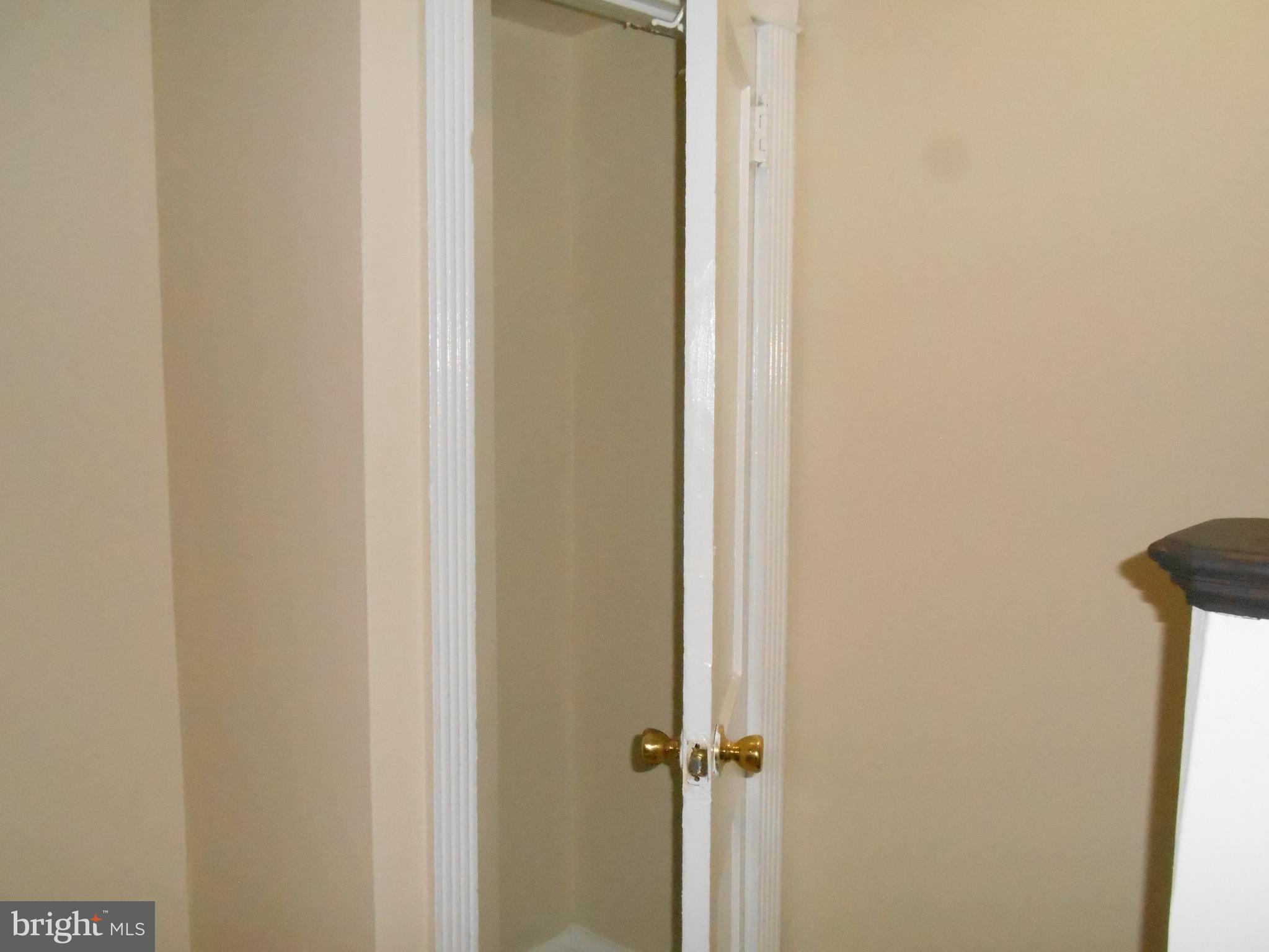 6908 Guilford Road Upper Darby, PA 19082 - Photo 32 of 45 Second Floor Hallway