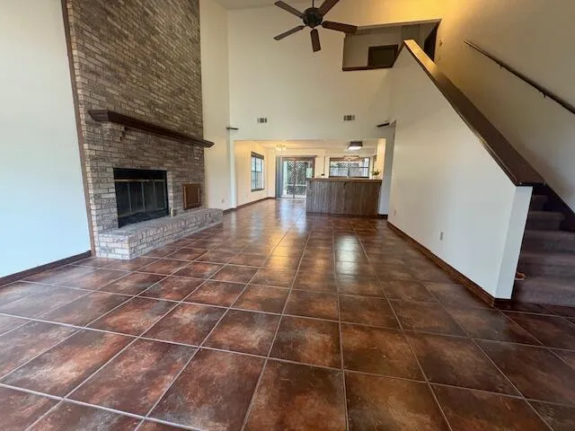 a view of a livingroom with a fireplace