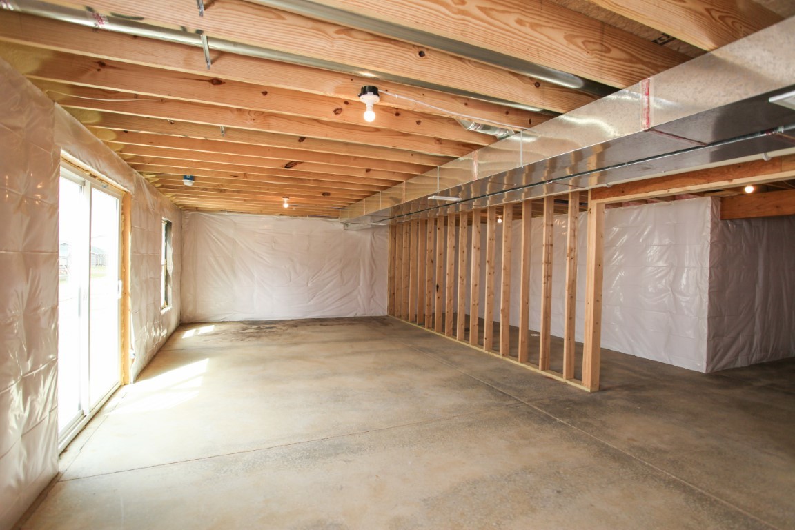 21 Fedor Circle Bloomington, IL 61705 - Photo 36 of 40 a view of an empty room