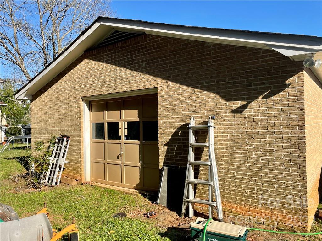 250 Sandifer Road York, SC 29745 - Photo 30 of 43