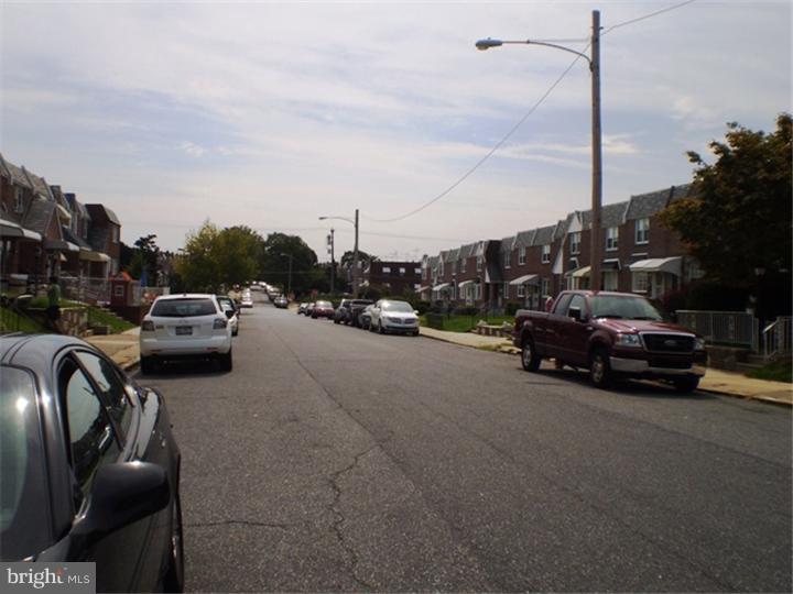 2821 Disston Street Philadelphia, PA 19149 - Photo 2 of 16