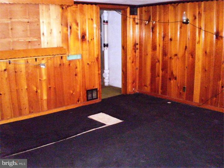 2821 Disston Street Philadelphia, PA 19149 - Photo 10 of 16