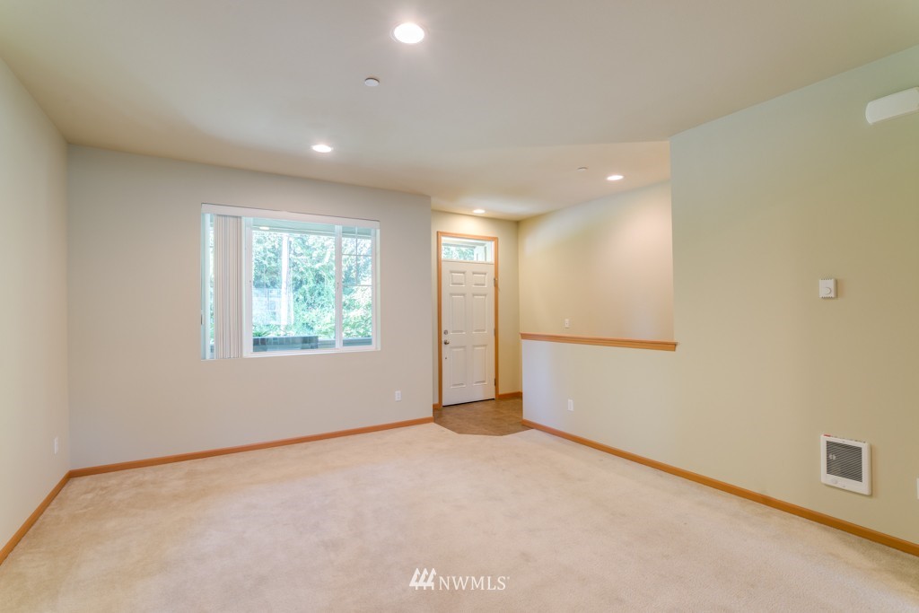 10625 Ross Road, Unit C Bothell, WA 98011 - Photo 2 of 22 Gallery Image 2
