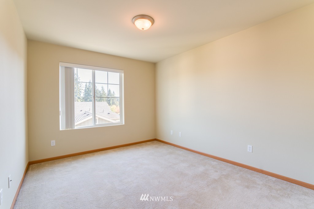 10625 Ross Road, Unit C Bothell, WA 98011 - Photo 14 of 22 Gallery Image 14