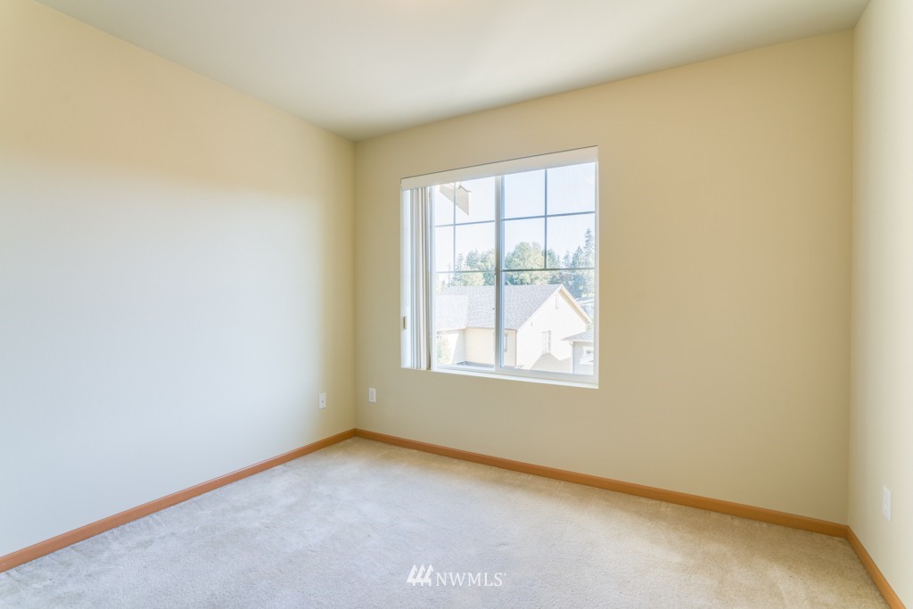 10625 Ross Road, Unit C Bothell, WA 98011 - Photo 17 of 22 Gallery Image 17