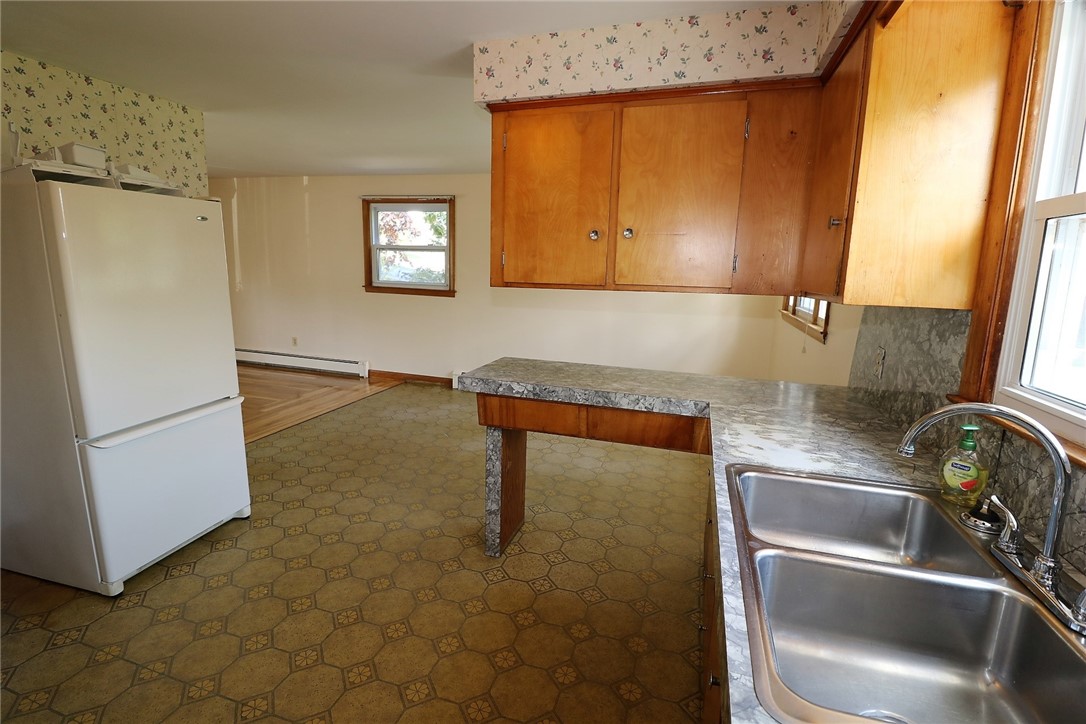 9 Fairhaven Road Cumberland, RI 02864 - Photo 10 of 50 Kitchen