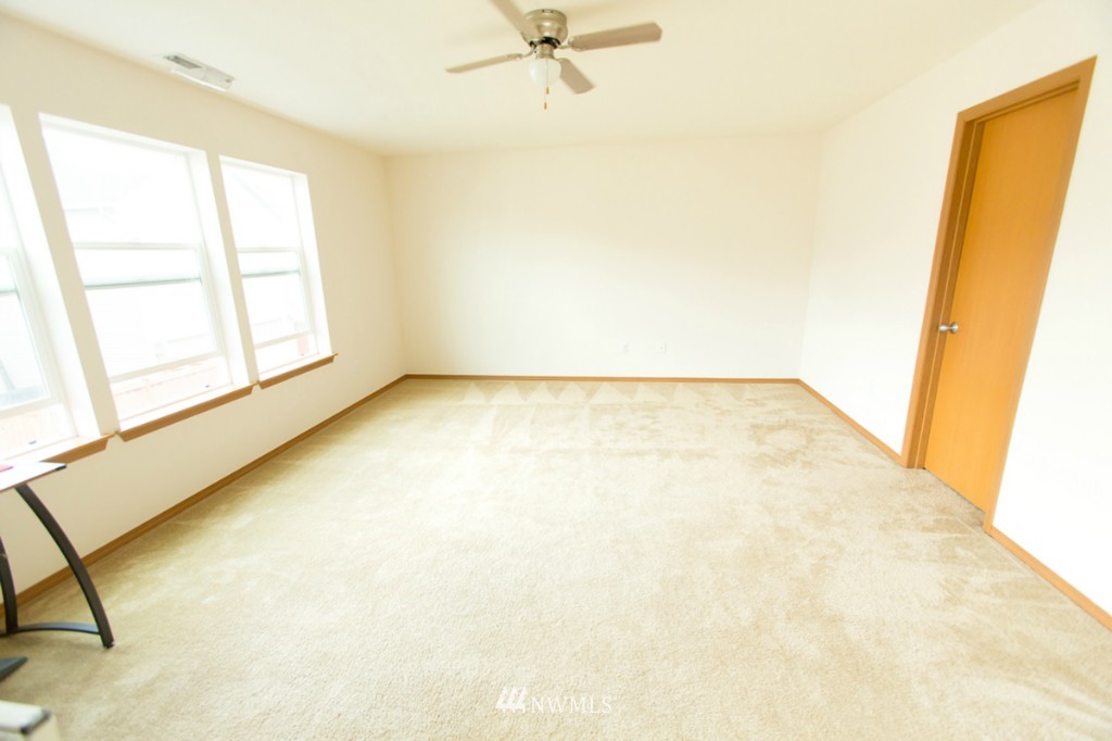 282 Index Place Southeast Renton, WA 98056 - Photo 11 of 14