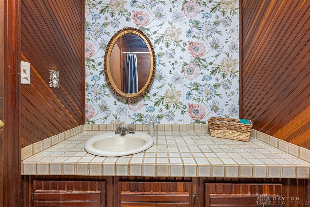 359 Diamond Mill Road New Lebanon, OH 45345 - Photo 20 of 42 Gallery Image 20