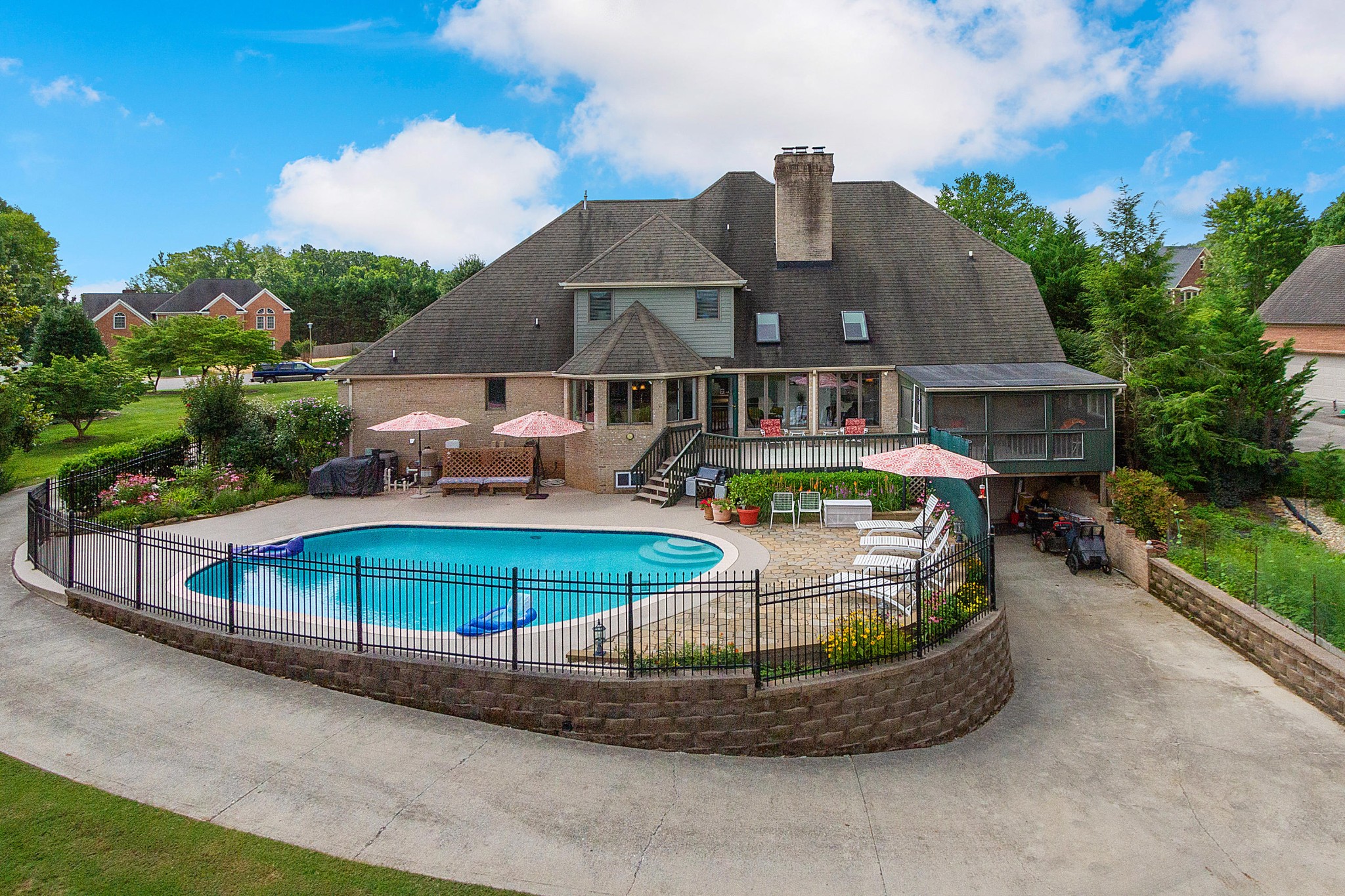 19 Raintree Place Oak Ridge, TN 37830 - Photo 4 of 40 Gallery Image 4