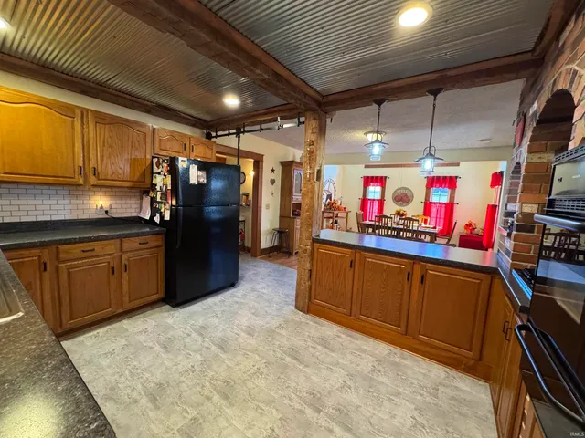 $262,400 | 258 Adams Avenue, Peru, IN 46970