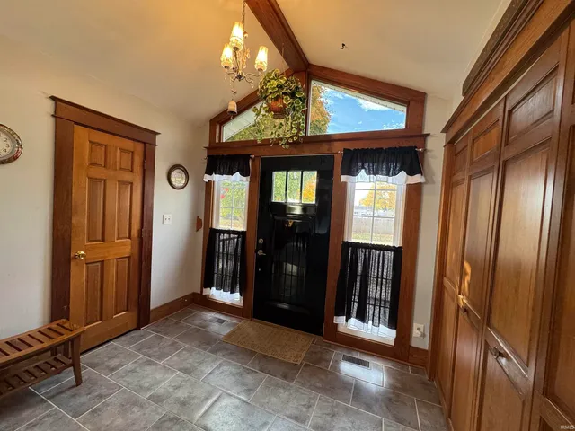 $262,400 | 258 Adams Avenue, Peru, IN 46970