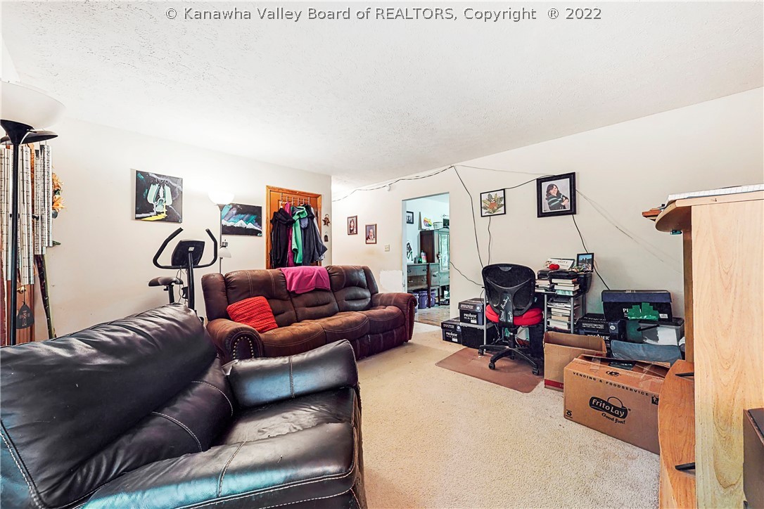 1251 Little Italy Road Ivydale, WV 25113 - Photo 4 of 27 Gallery Image 4