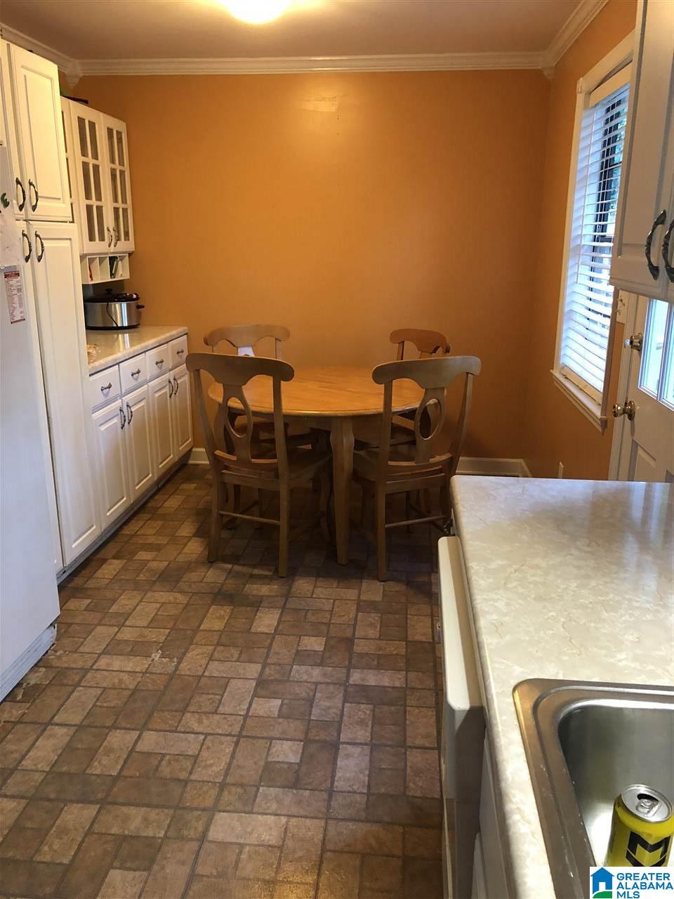 3787 Hilltop Road Southeast Bessemer, AL 35022 - Photo 3 of 18