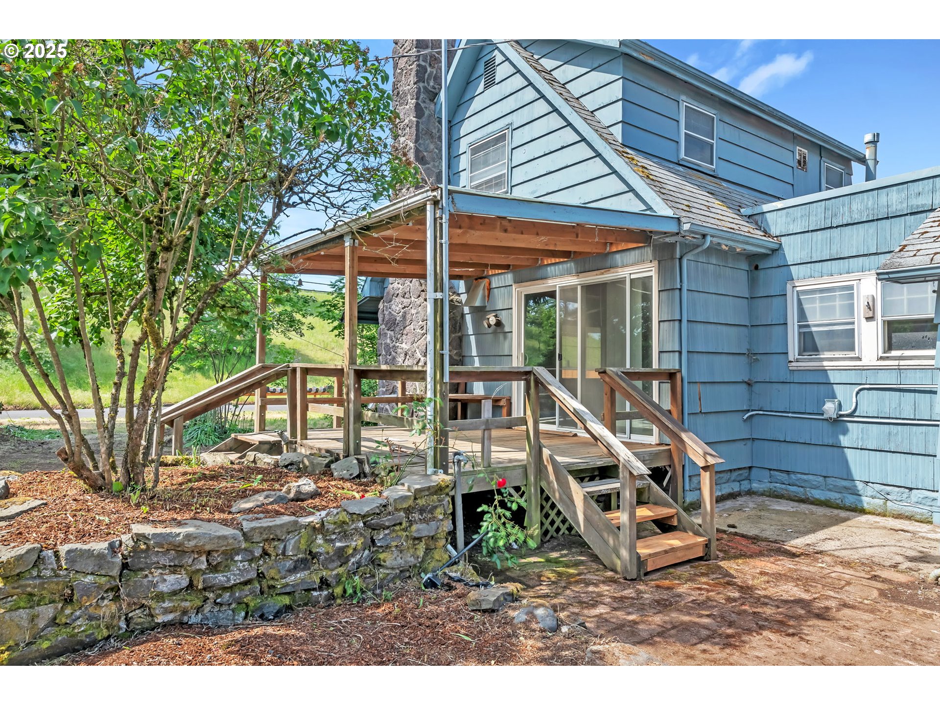 1325 Maxwell Road Eugene, OR 97404 - Photo 3 of 9 Gallery Image 3