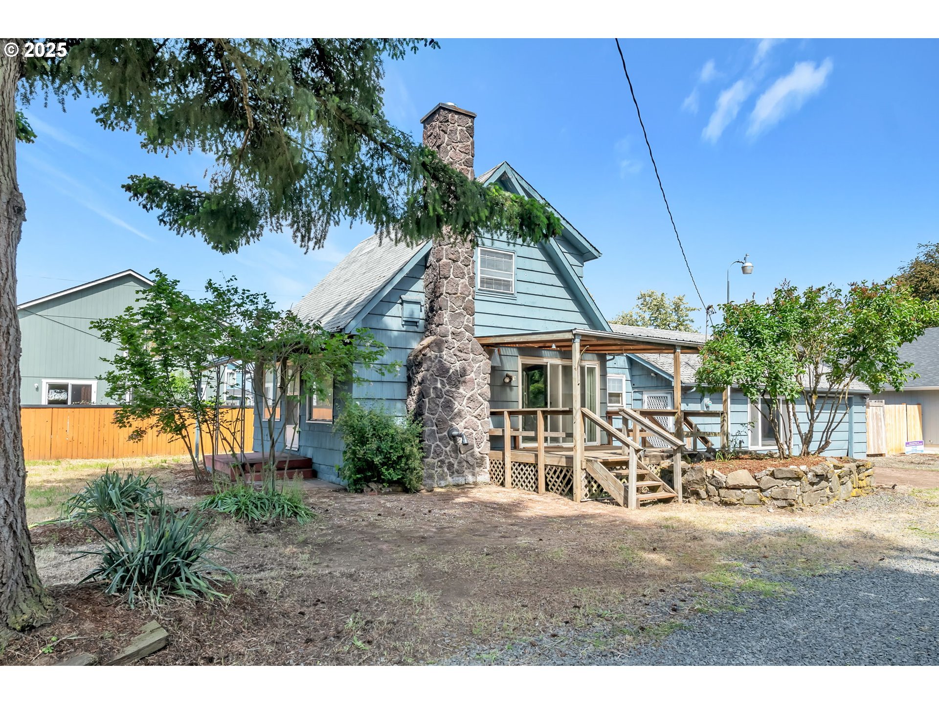 1325 Maxwell Road Eugene, OR 97404 - Photo 8 of 9 Gallery Image 8