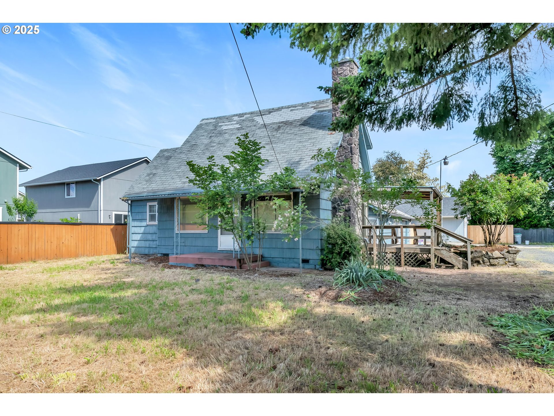 1325 Maxwell Road Eugene, OR 97404 - Photo 9 of 9 Gallery Image 9