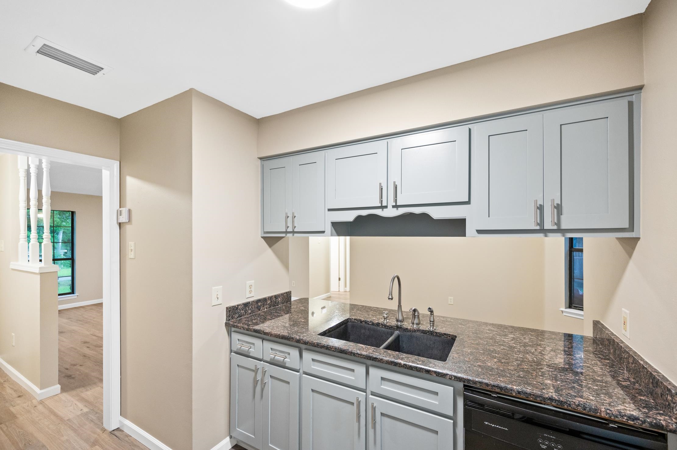 154 Richmond Road Daphne, AL 36526 - Photo 8 of 28