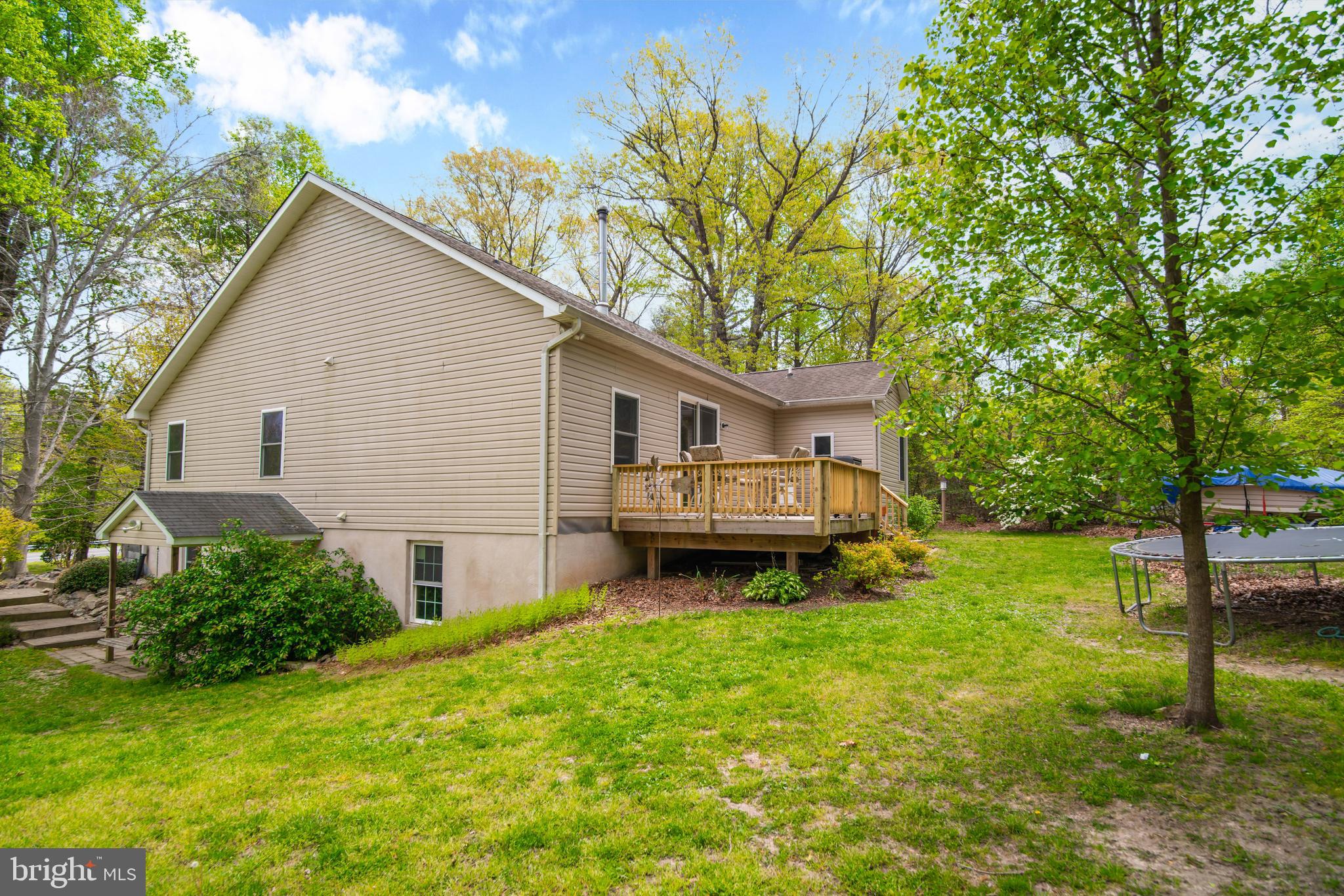 10605 H G Trueman Road Lusby, MD 20657 - Photo 7 of 56 Side view of the deck