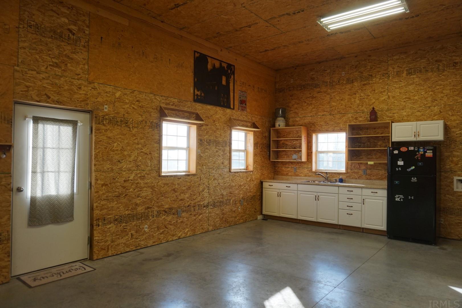 2393 J Ford Road Hazleton, IN 47640 - Photo 27 of 35 Gallery Image 27