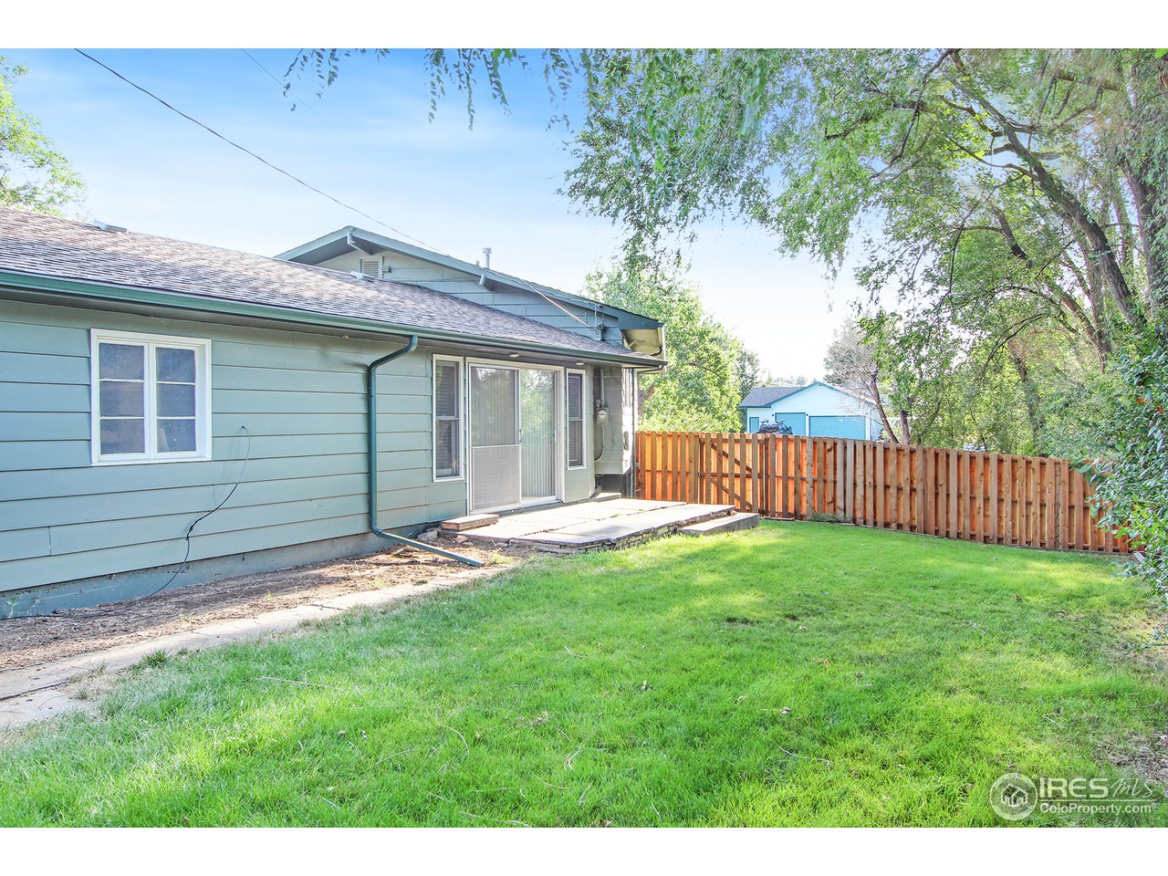 626 Country Club Road Fort Collins, CO 80524 - Photo 38 of 40 Shaded backyard