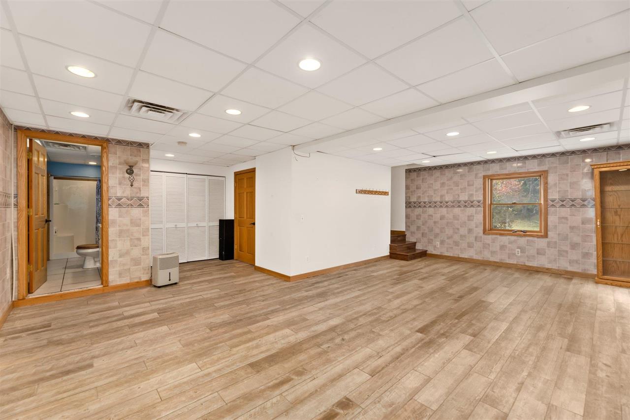 5870 Mabel Road Williamsburg, MI 49690 - Photo 14 of 25 1894558-13.JPG