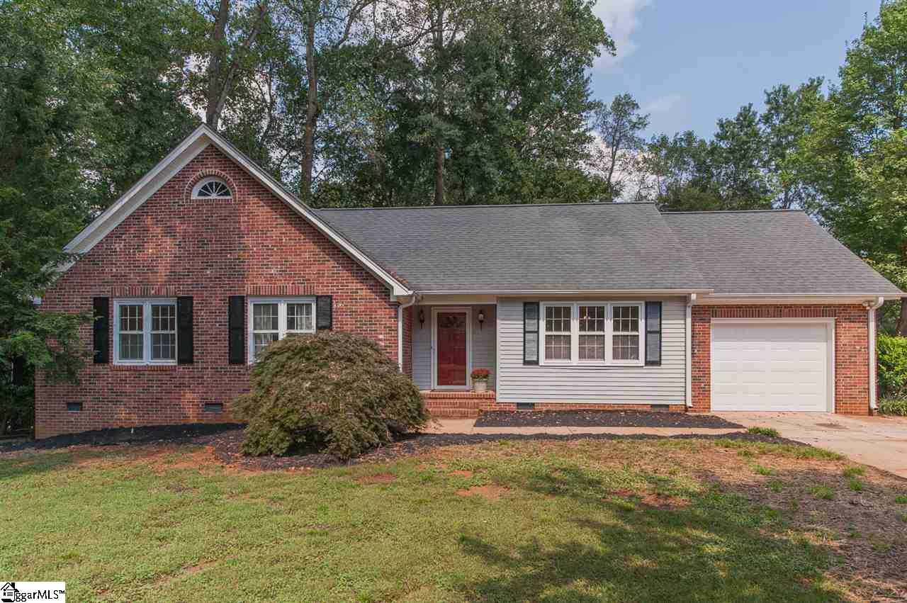 105 Doverdale Road Greenville, SC 29615 - Photo 1 of 25 Gallery Image 1