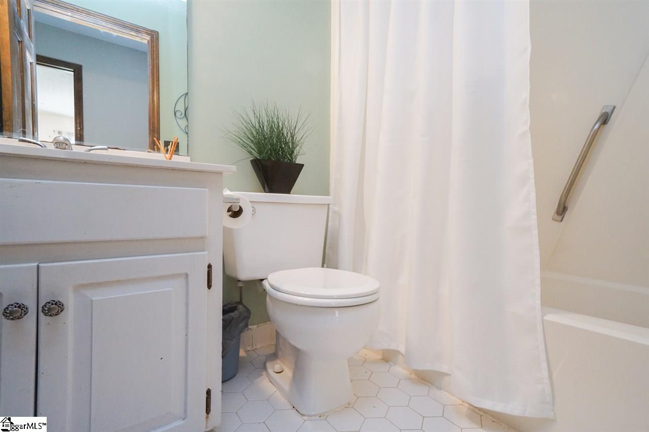 105 Doverdale Road Greenville, SC 29615 - Photo 15 of 25 Gallery Image 15