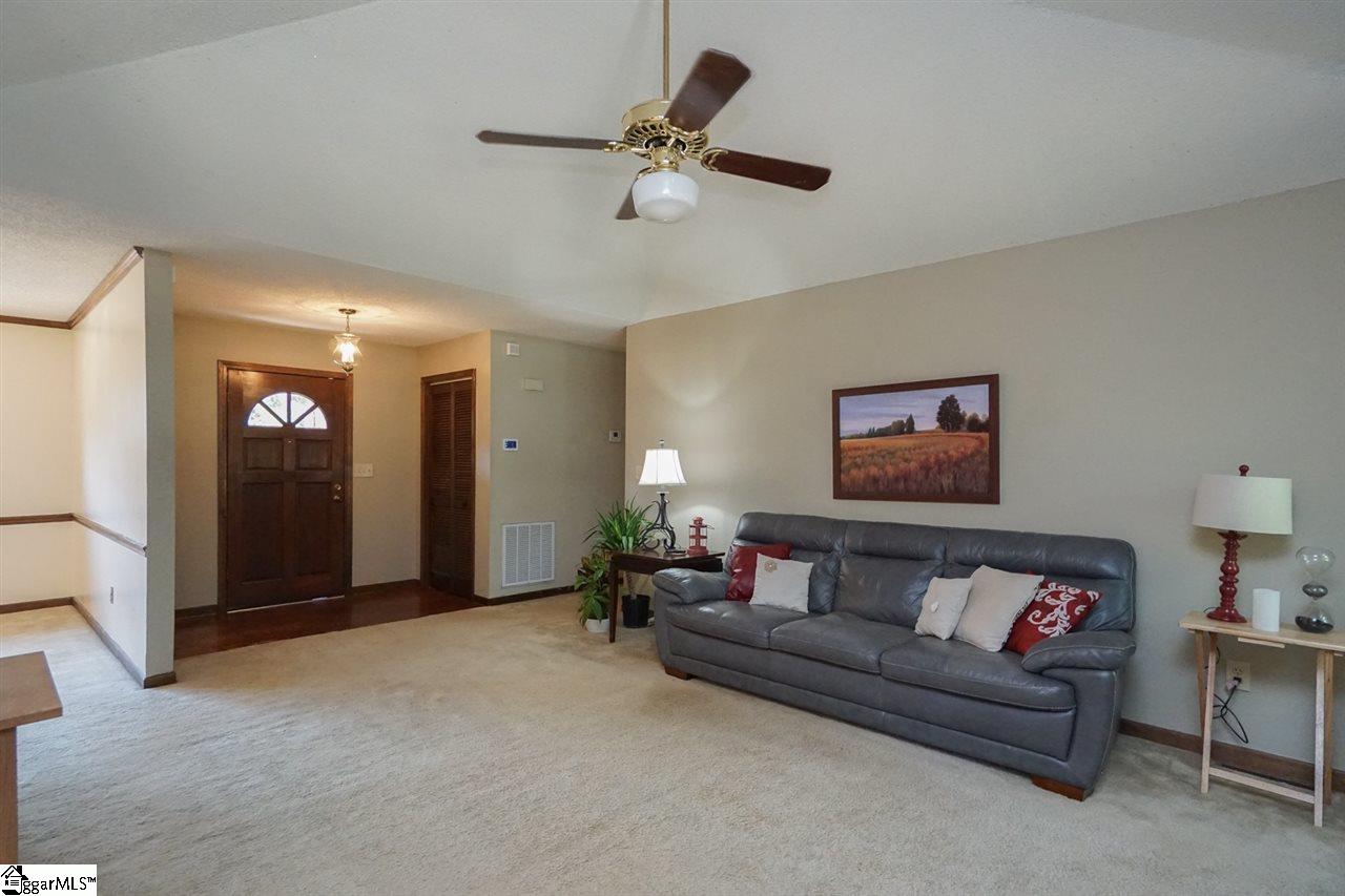 105 Doverdale Road Greenville, SC 29615 - Photo 9 of 25 Gallery Image 9