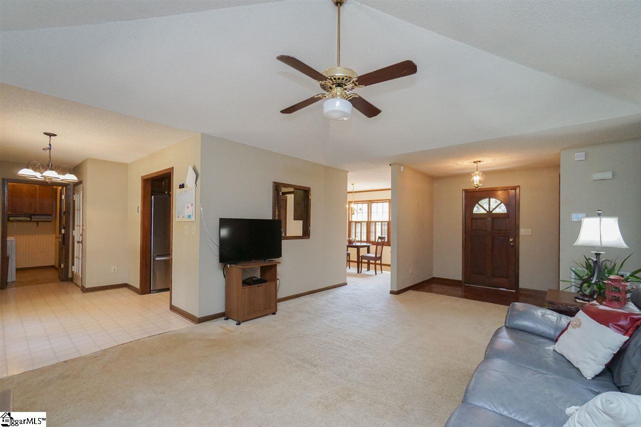 105 Doverdale Road Greenville, SC 29615 - Photo 10 of 25 Gallery Image 10