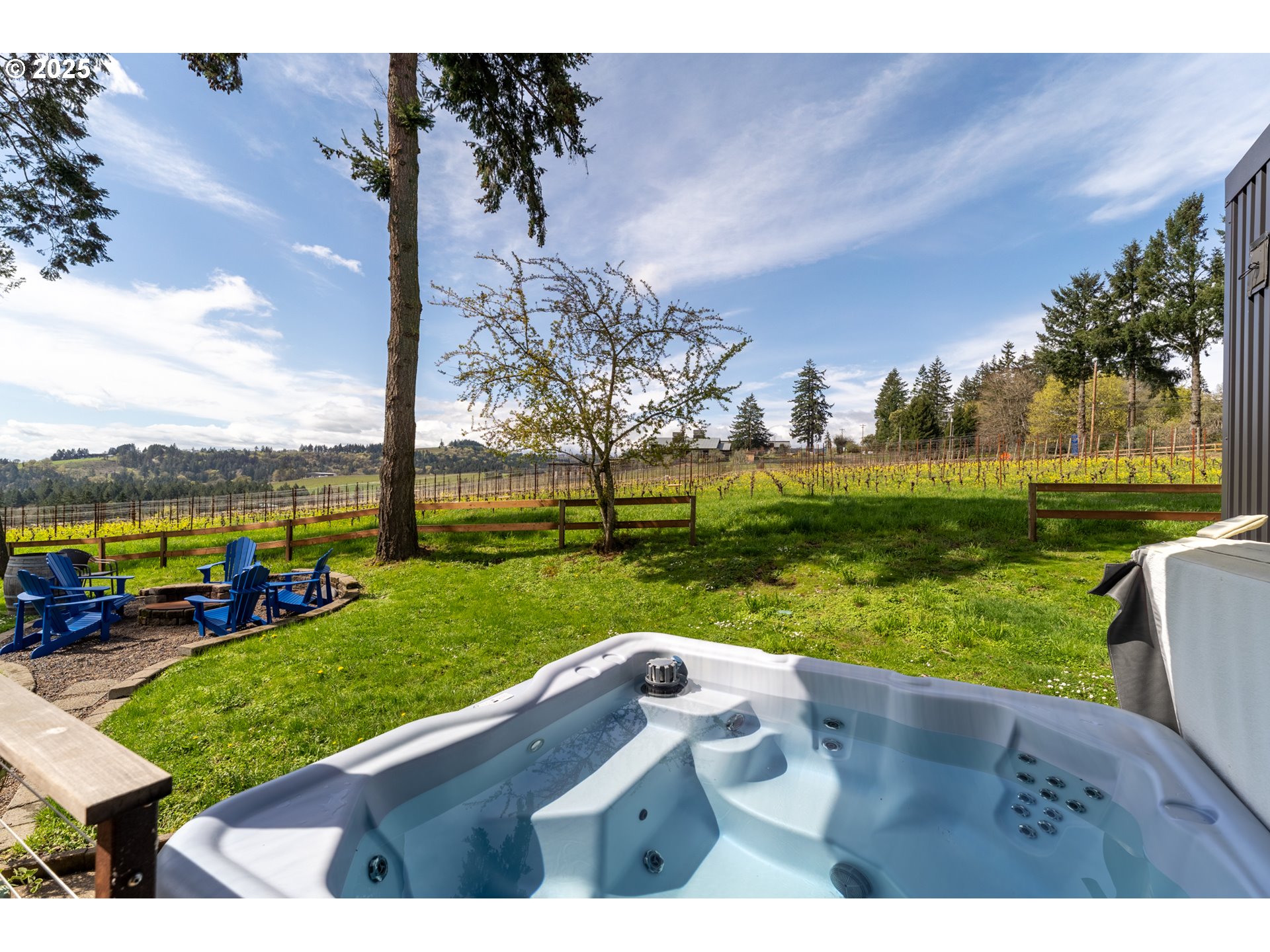 8331 Northeast Worden Hill Road Dundee, OR 97115 - Photo 23 of 48 a view of a park with large trees