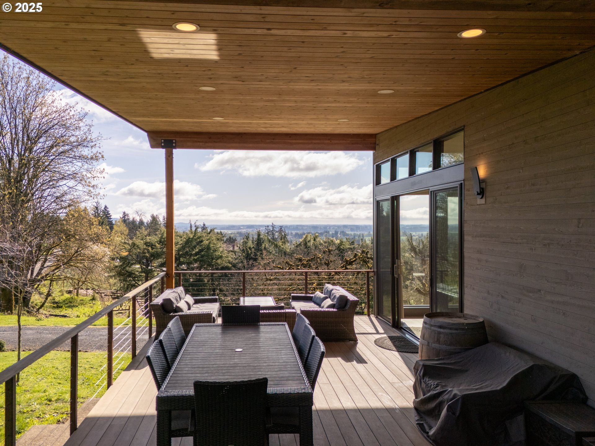 8331 Northeast Worden Hill Road Dundee, OR 97115 - Photo 41 of 48 a view of balcony with couch and chairs