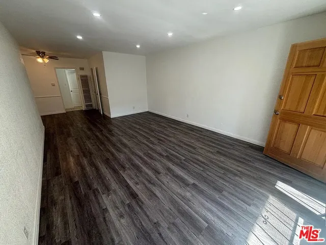 $1,900 | 4131 Palmwood Drive, Unit 2, Los Angeles, CA 90008