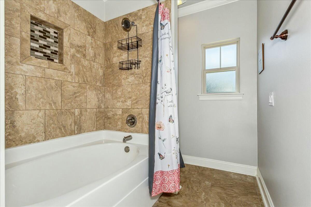 2179 Ranch Drive Navarre, FL 32566 - Photo 21 of 35 Gallery Image 21