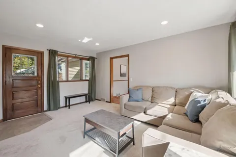 $485,000 | 3940 Brunswick Avenue South, St. Louis Park, MN 55416