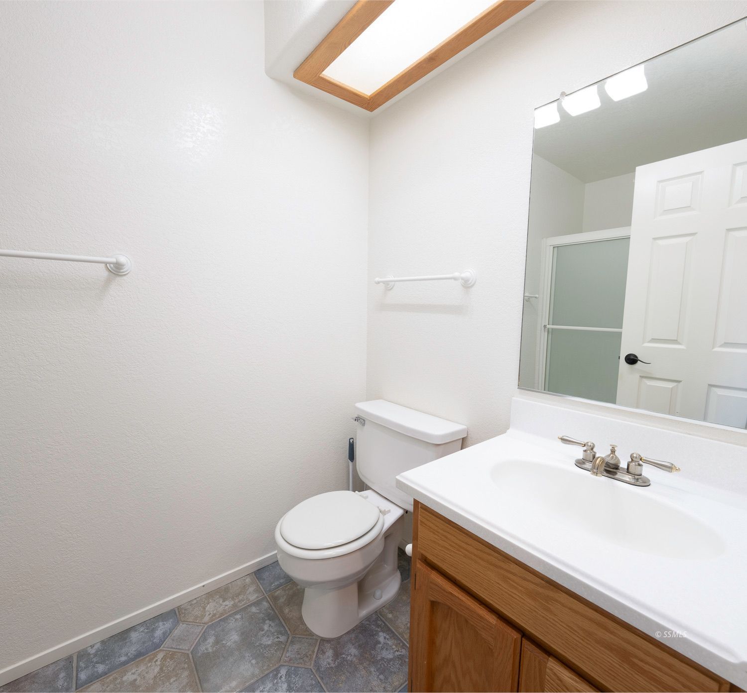 409 Ashton Street Ridgecrest, CA 93555 - Photo 19 of 43