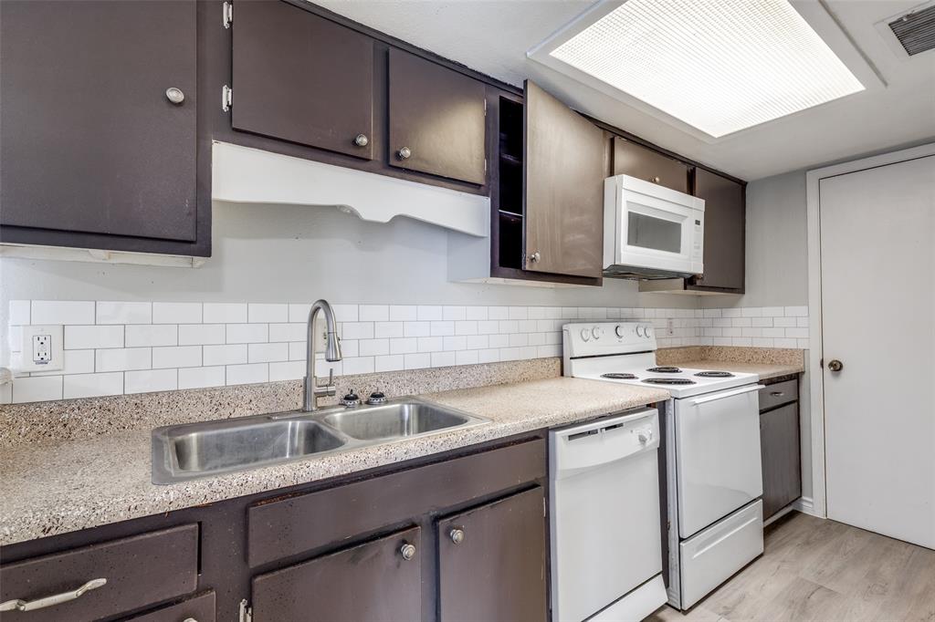 12818 Midway Road, Unit 2068 Dallas, TX 75244 - Photo 8 of 13