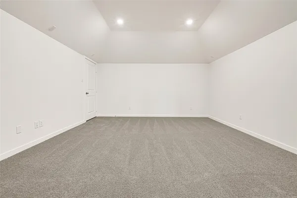 an empty room with a empty space