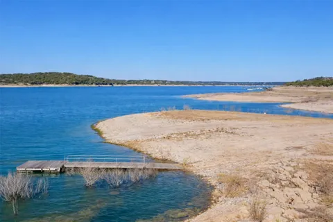 $390,000 | 18516 Champions Circle, Lago Vista, TX 78645
