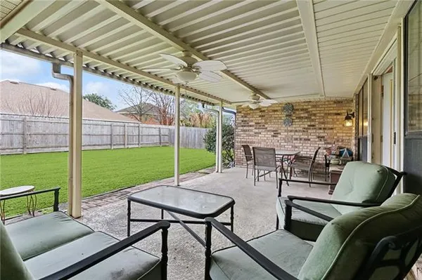 $399,900 | 3404 Lake Des Allemands Drive, Harvey, LA 70058
