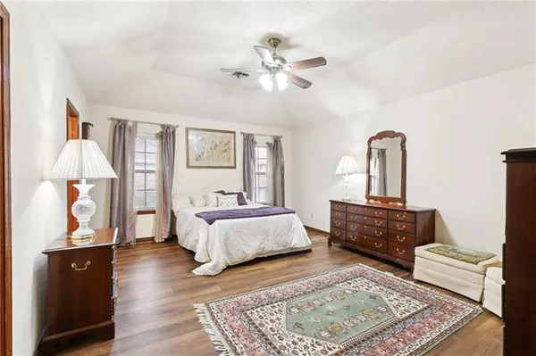 $399,900 | 3404 Lake Des Allemands Drive, Harvey, LA 70058