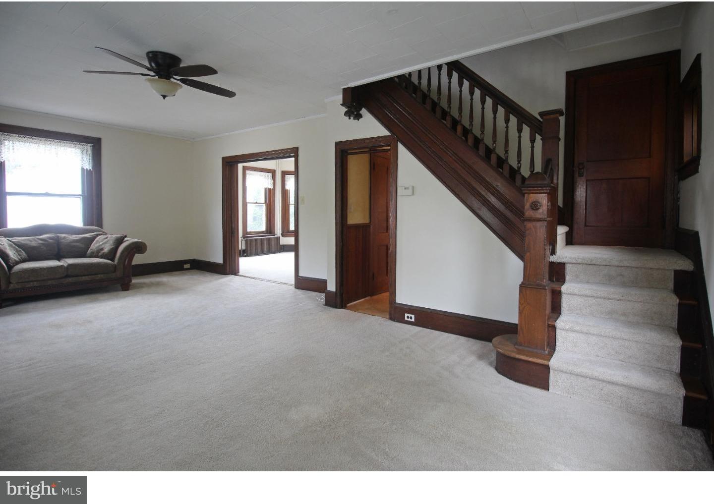 150 Walnut Street Spring City, PA 19475 - Photo 4 of 15 Living Room