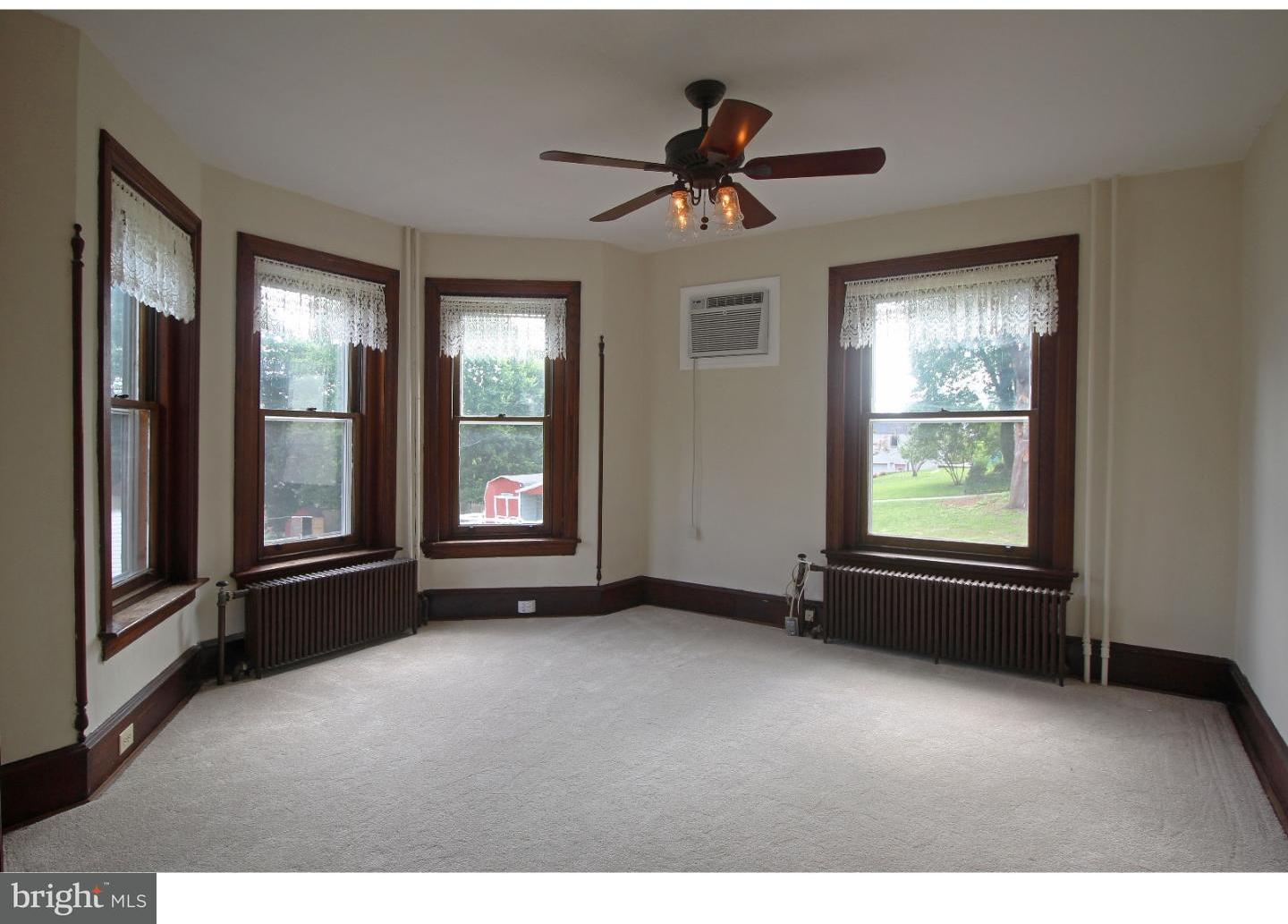 150 Walnut Street Spring City, PA 19475 - Photo 7 of 15 Dining Room