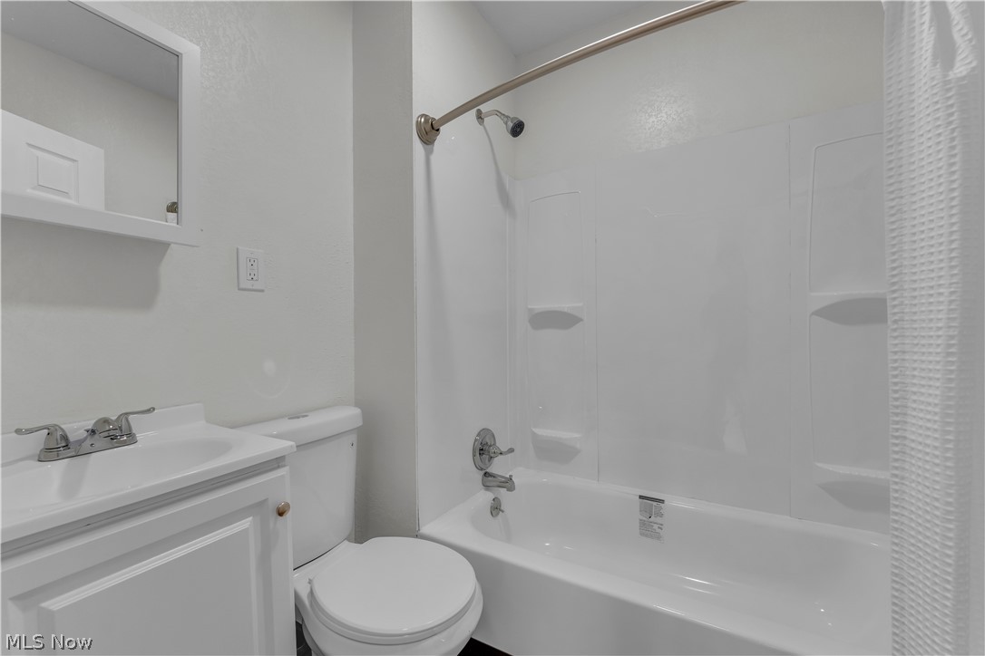 12905 Watterson Avenue Cleveland, OH 44105 - Photo 20 of 30 Full bathroom featuring vanity and shower / bath combo