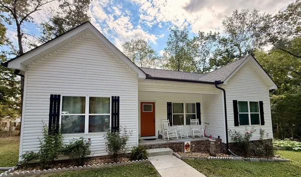 $349,900 | 1021 Woodmont Drive, Dickson, TN 37055