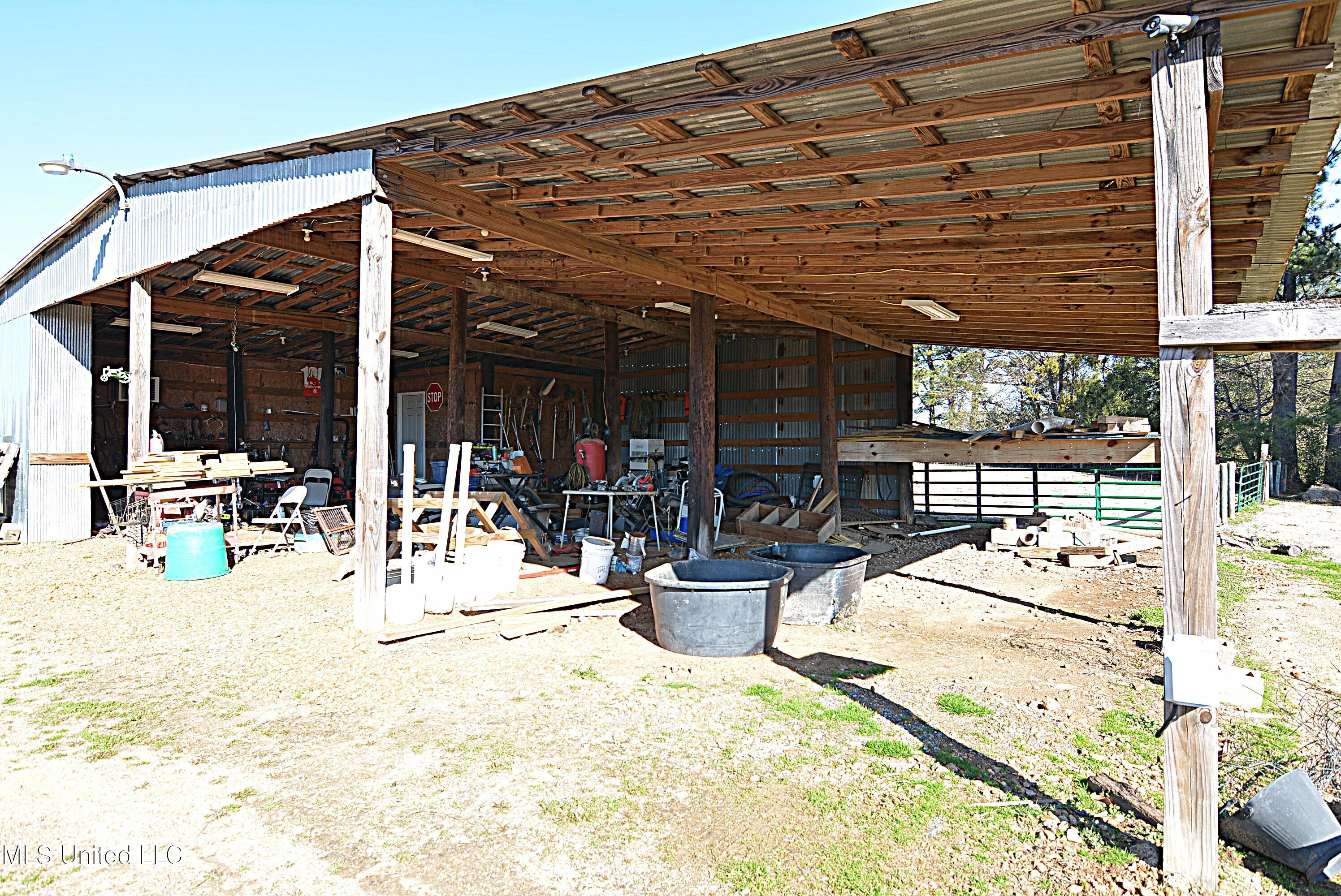 150 Bett Road Coldwater, MS 38618 - Photo 38 of 46 Pole Barn Covered Area