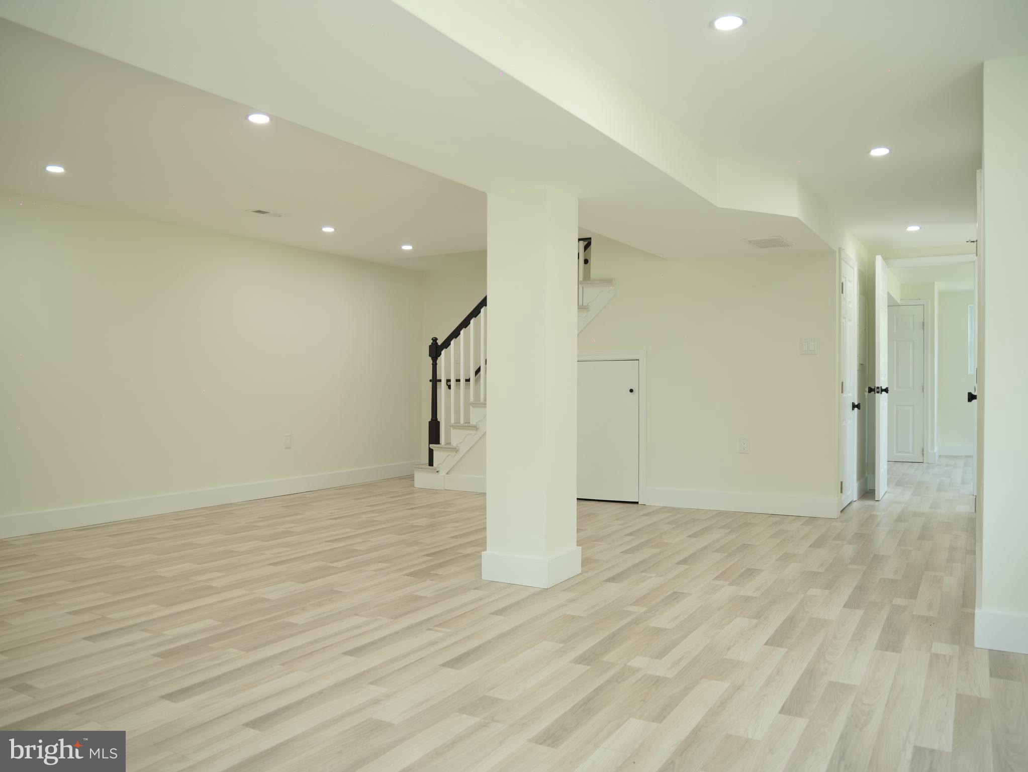 11316 Brandywine Road Clinton, MD 20735 - Photo 18 of 25 Gallery Image 18