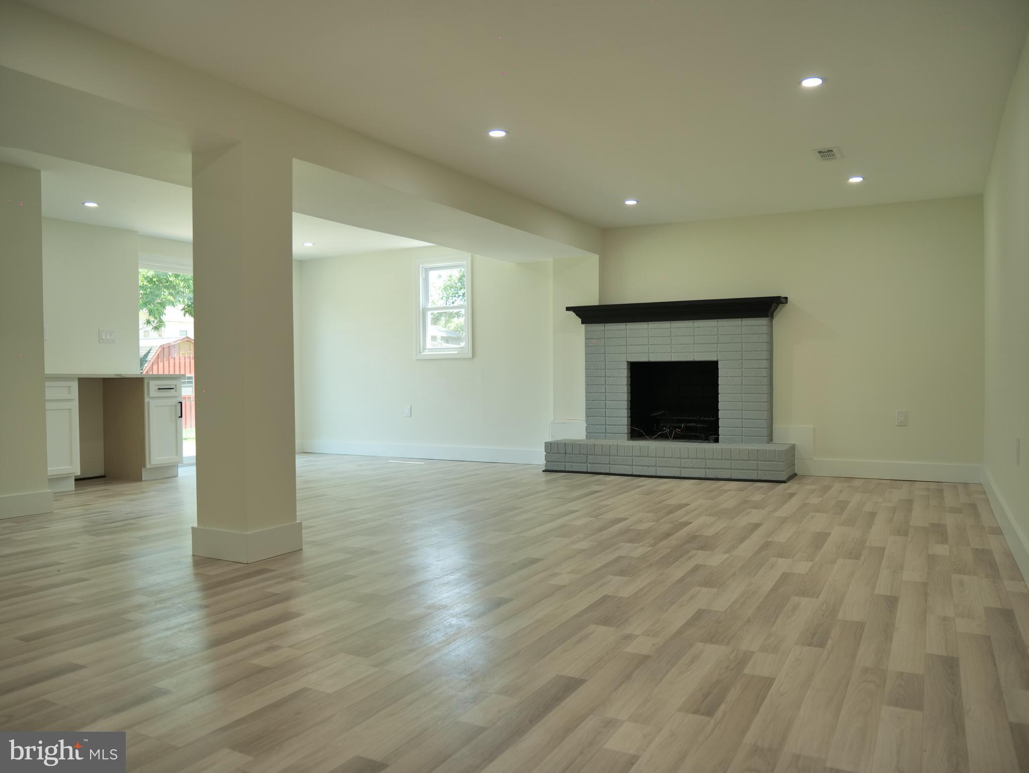 11316 Brandywine Road Clinton, MD 20735 - Photo 21 of 25 Gallery Image 21