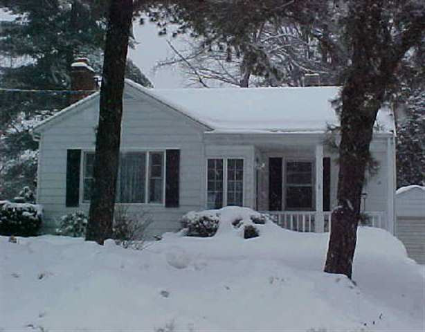 10 Pinewood Road Guilderland, NY 12084 - Photo 1 of 1 Photo 1